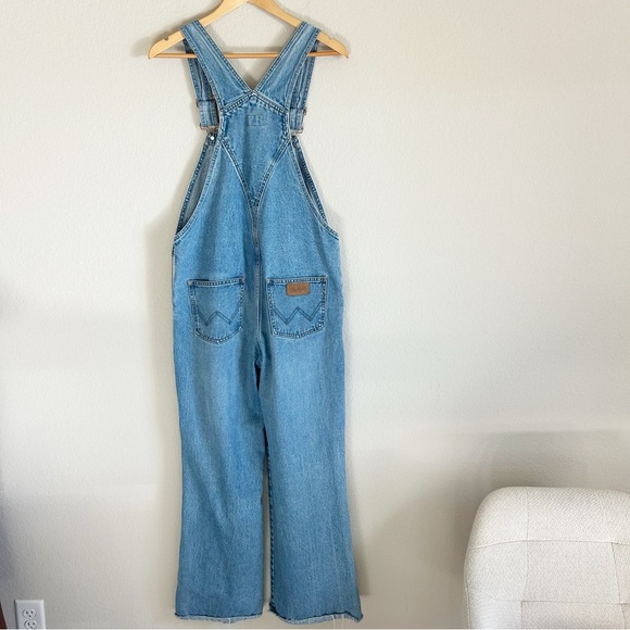 WRANGLER Classic Wide Leg Denim Overalls 70's Retro Size S - Picture 7 of 16
